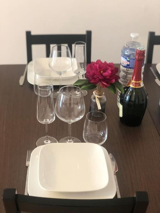 Superbe Appartement Tout Equipe, Le Nid D'Eva A Metz Gare, Parking Prive, Balcon, F2, 50M2, 3P Extérieur photo